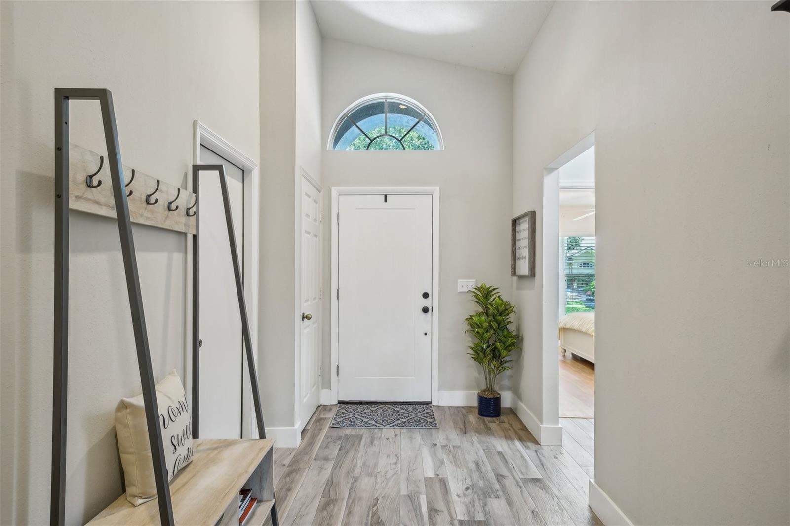 Image 6 of 78 For 2617 Heatherwood Drive