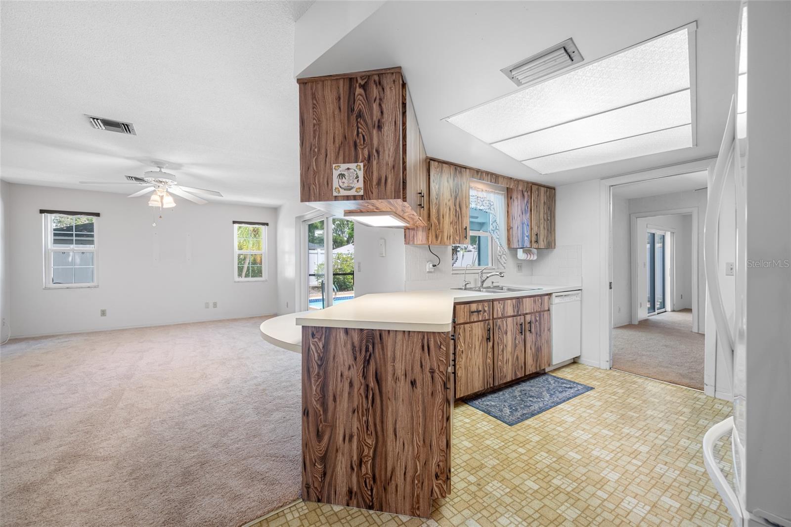 Image 25 of 67 For 1211 Stony Brook Lane