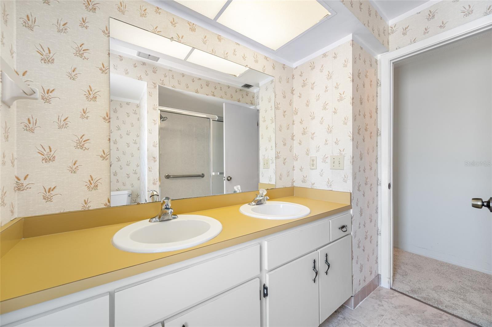Image 42 of 67 For 1211 Stony Brook Lane