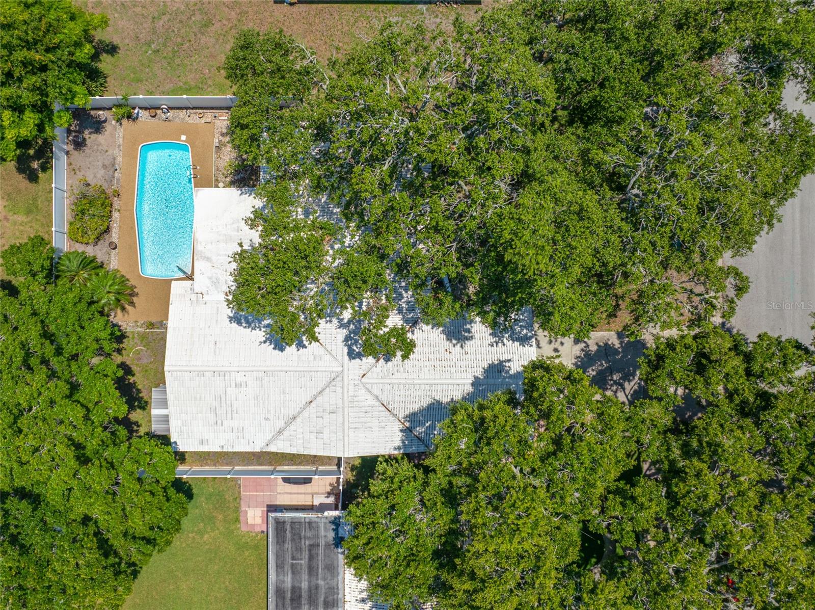 Image 64 of 67 For 1211 Stony Brook Lane