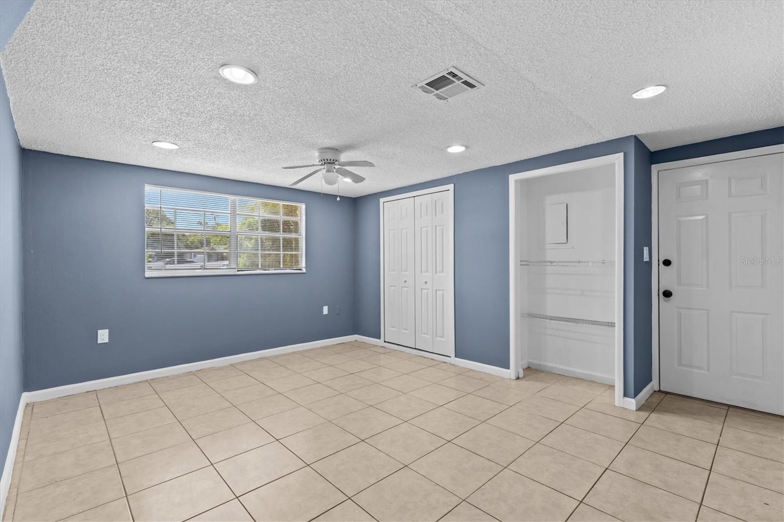 Image 14 of 32 For 9915 Aetna Lane