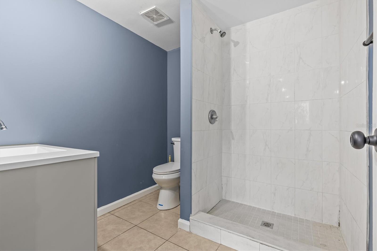 Image 17 of 32 For 9915 Aetna Lane