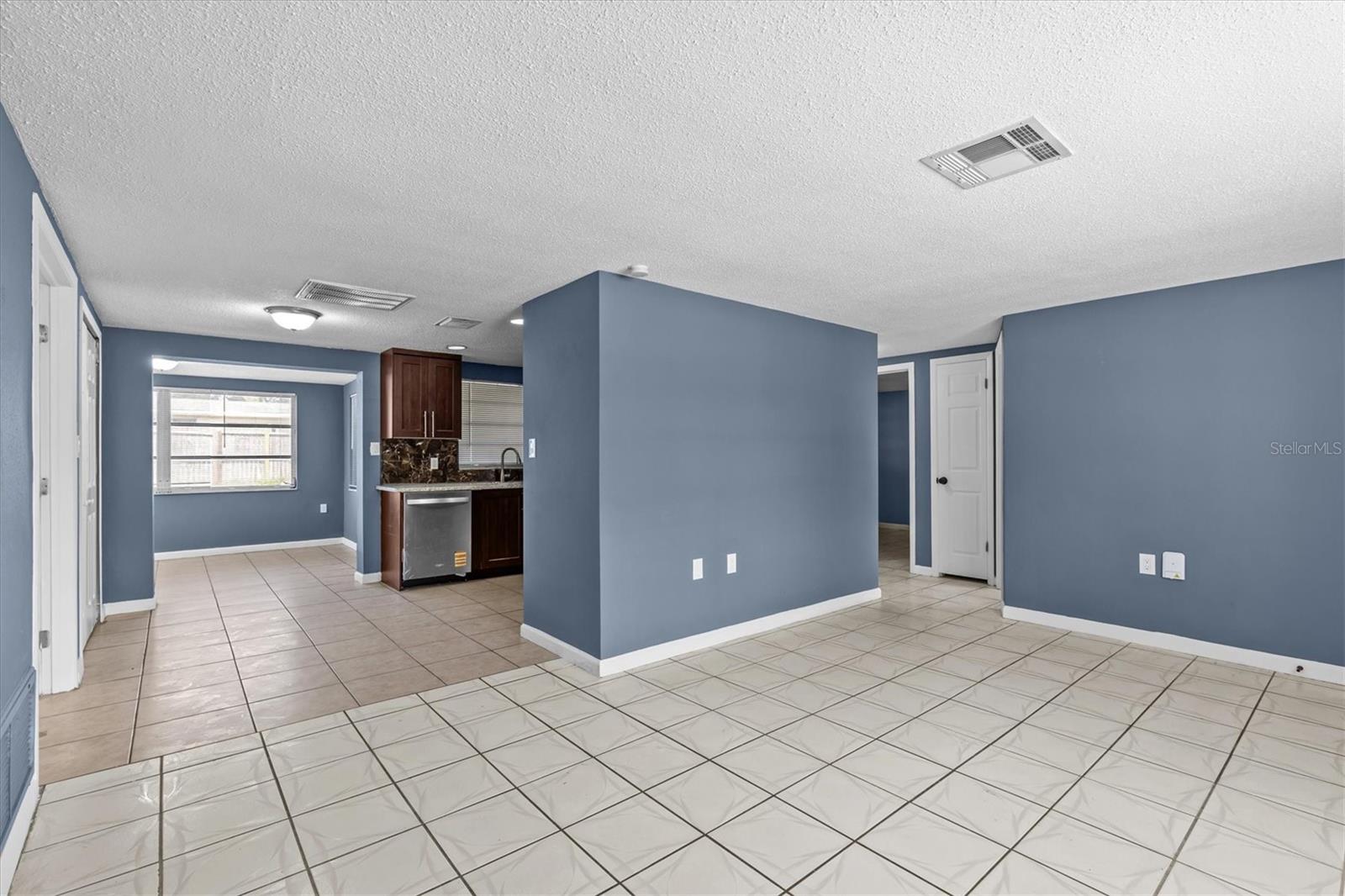 Image 7 of 32 For 9915 Aetna Lane