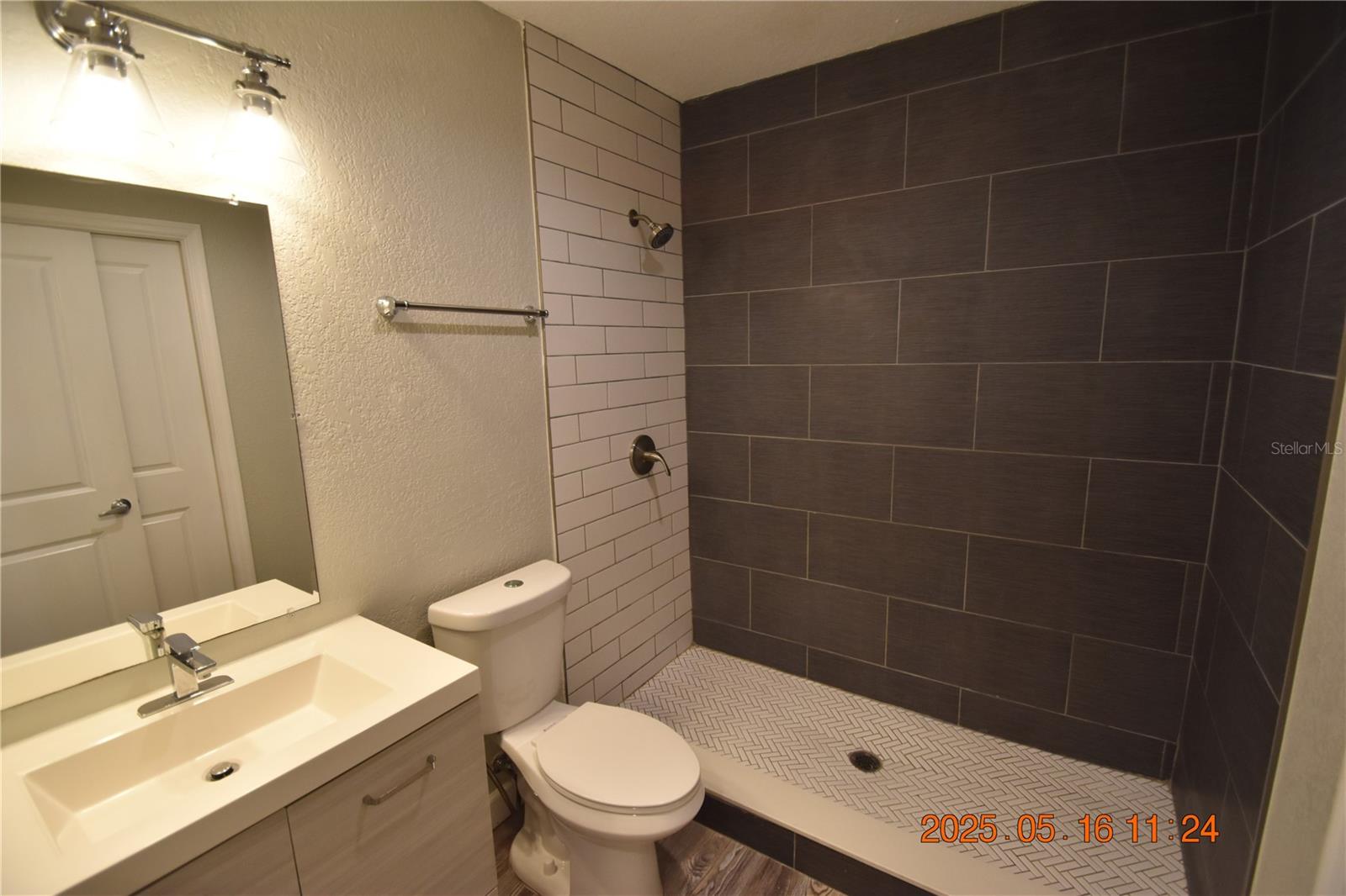 Image 15 of 15 For 419 Stremma Road 4