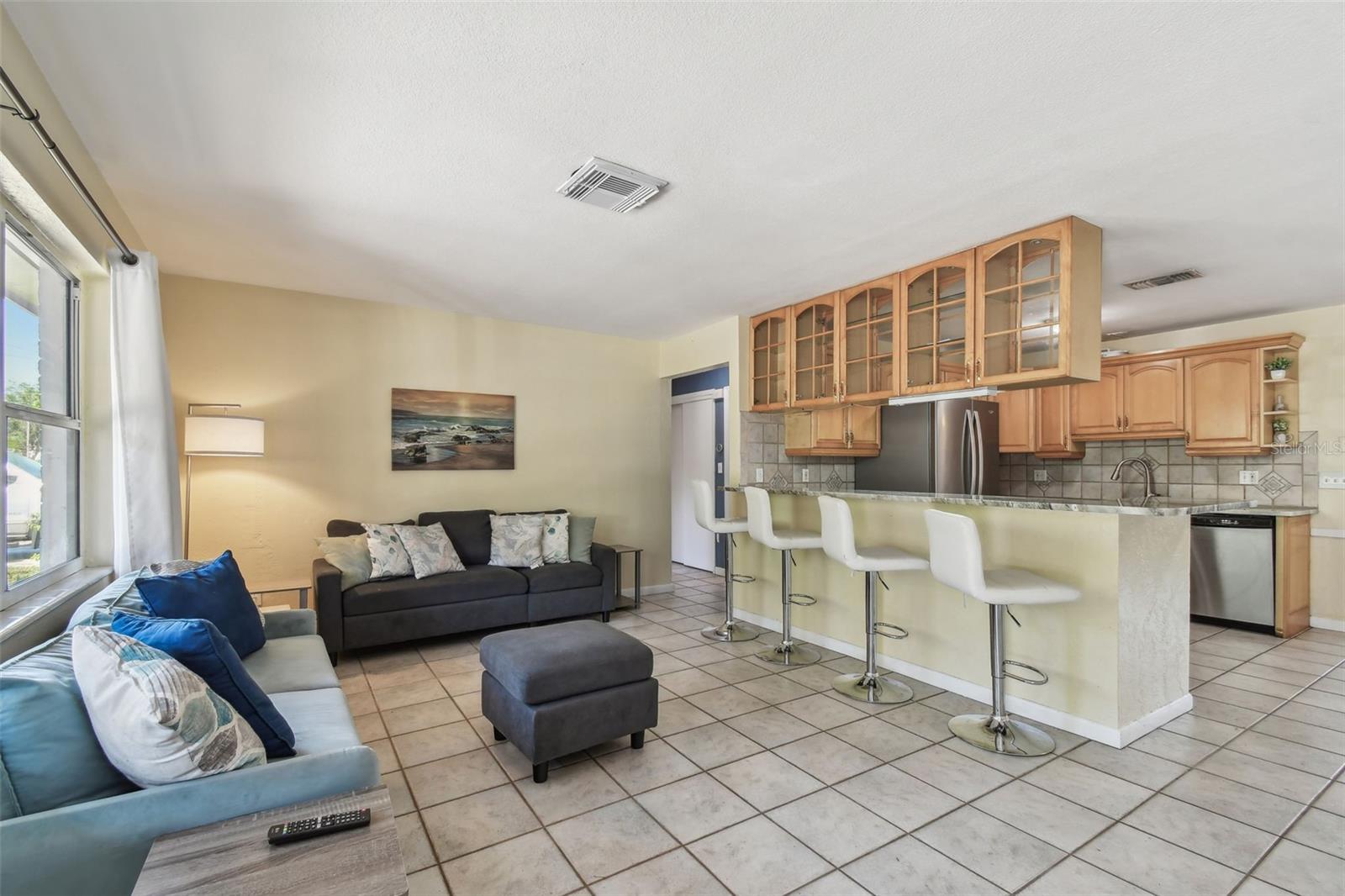 Image 13 of 71 For 5968 46th Avenue N