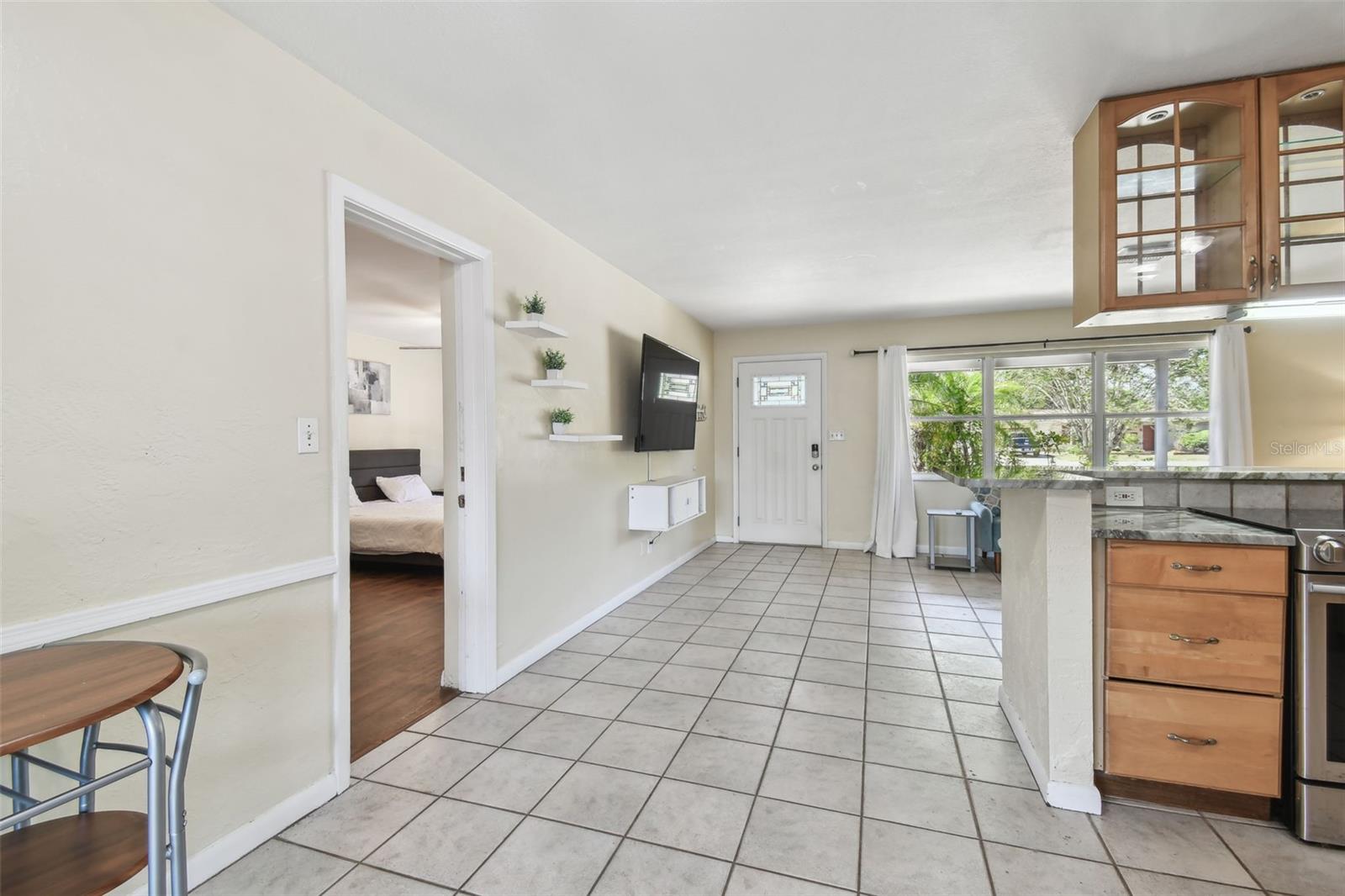 Image 22 of 71 For 5968 46th Avenue N