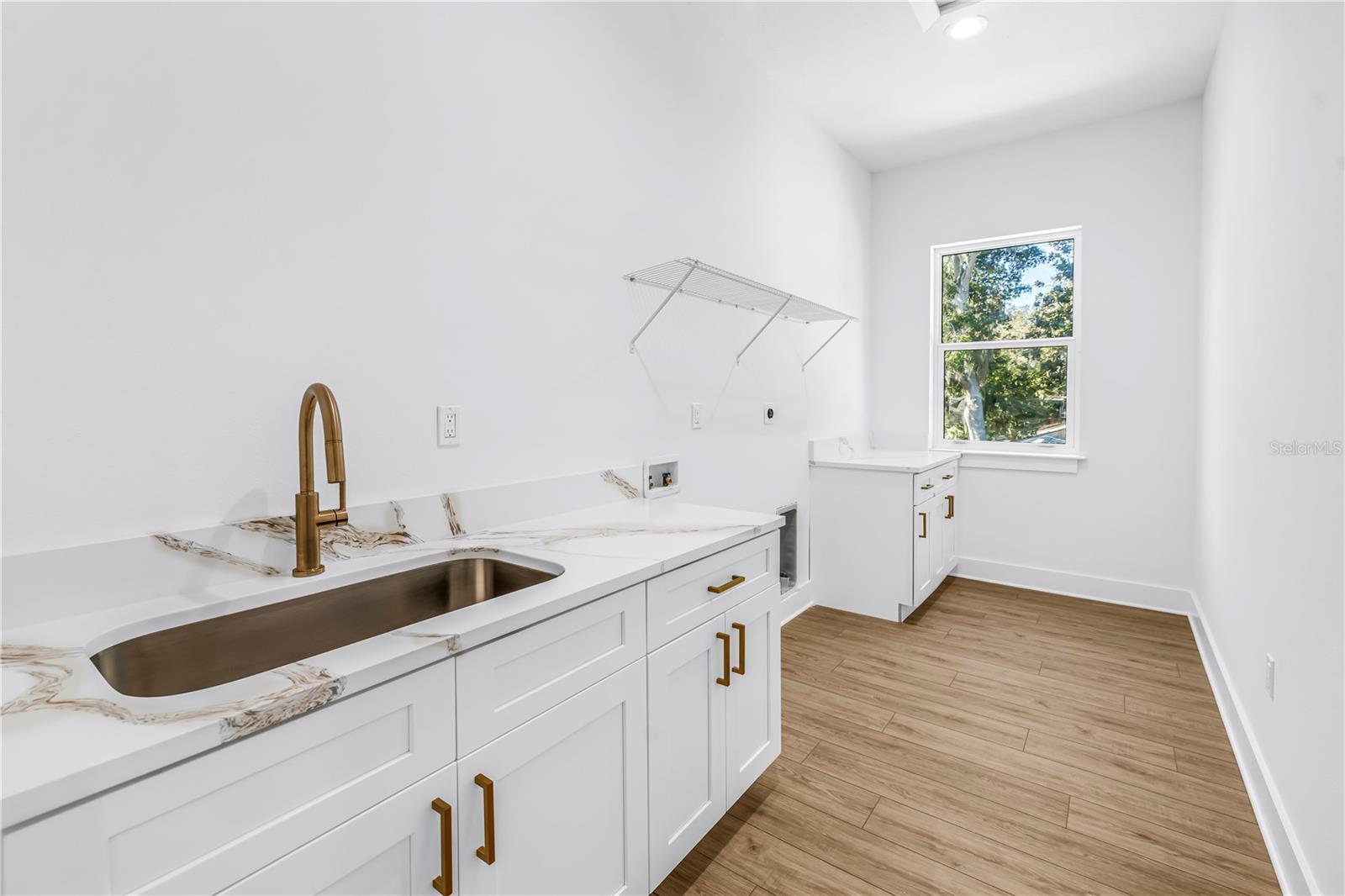 Image 31 of 49 For 1025 42nd Avenue N