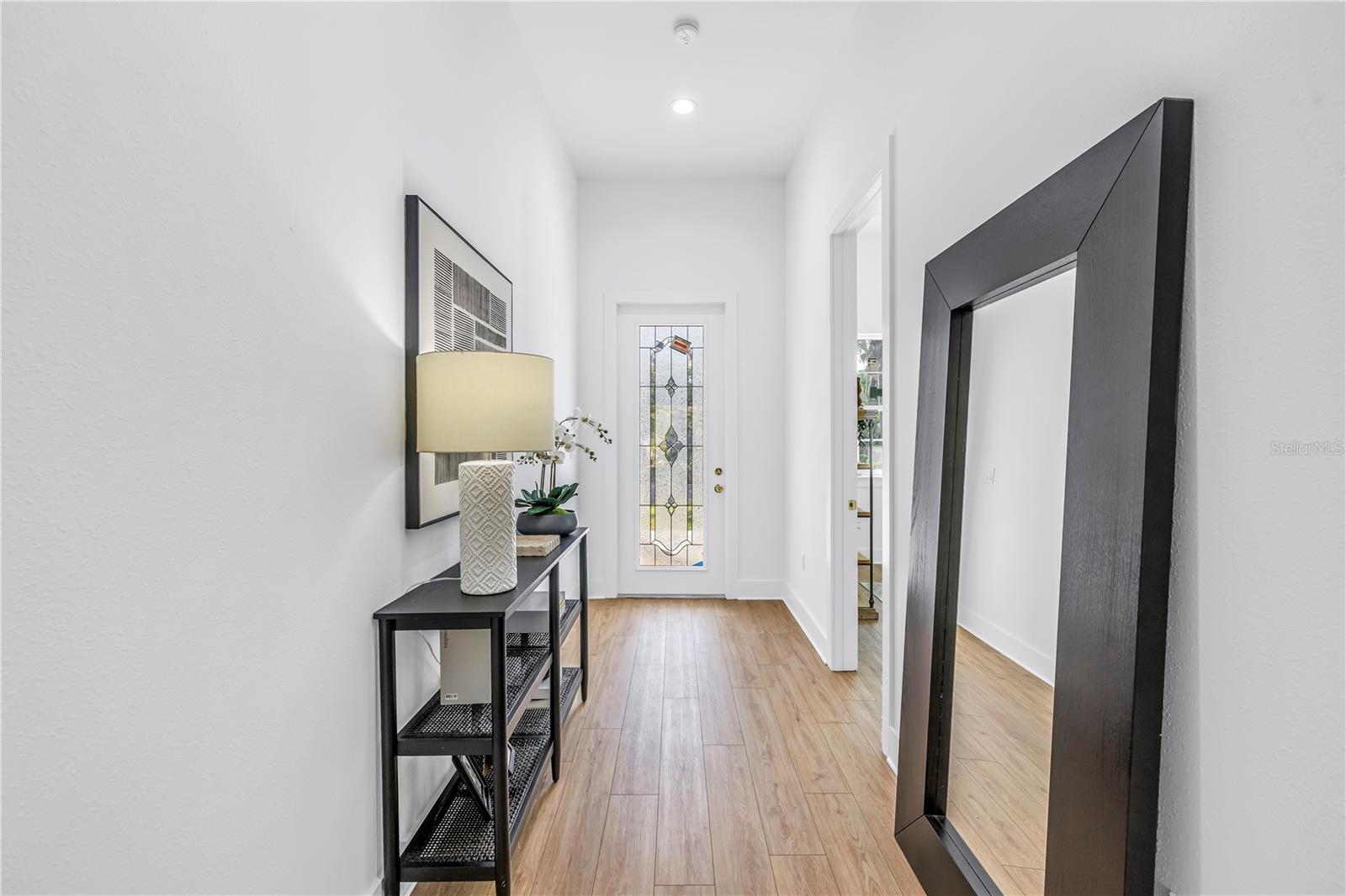 Image 36 of 49 For 1025 42nd Avenue N