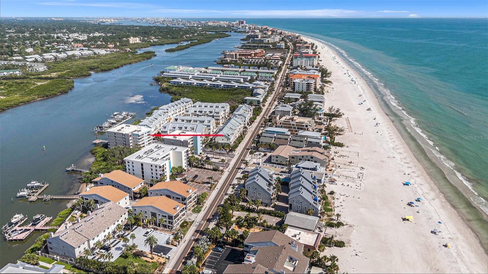 Image 2 of 35 For 19925 Gulf Boulevard 407