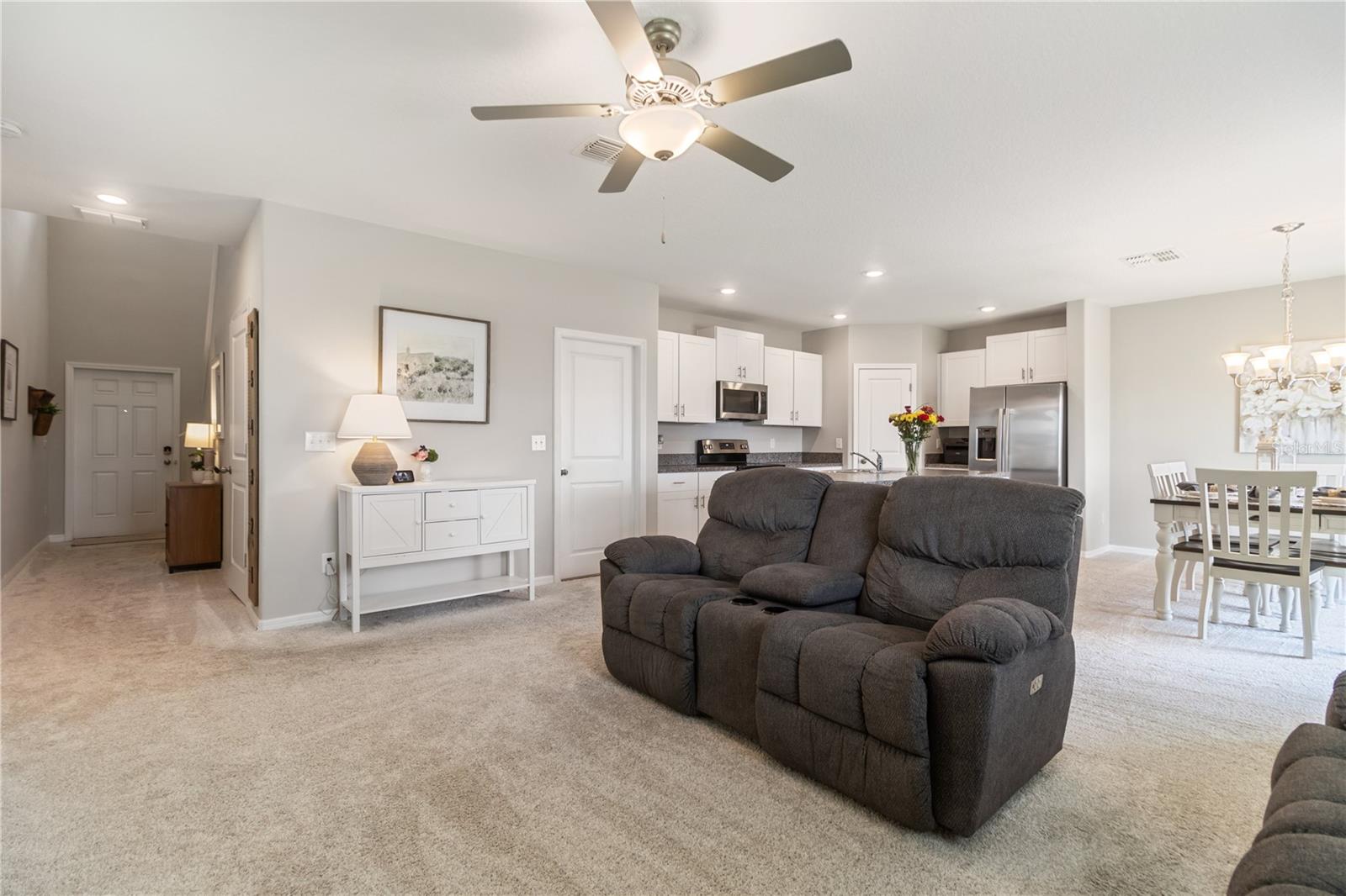 Image 15 of 42 For 6180 Spring Crayfish Avenue