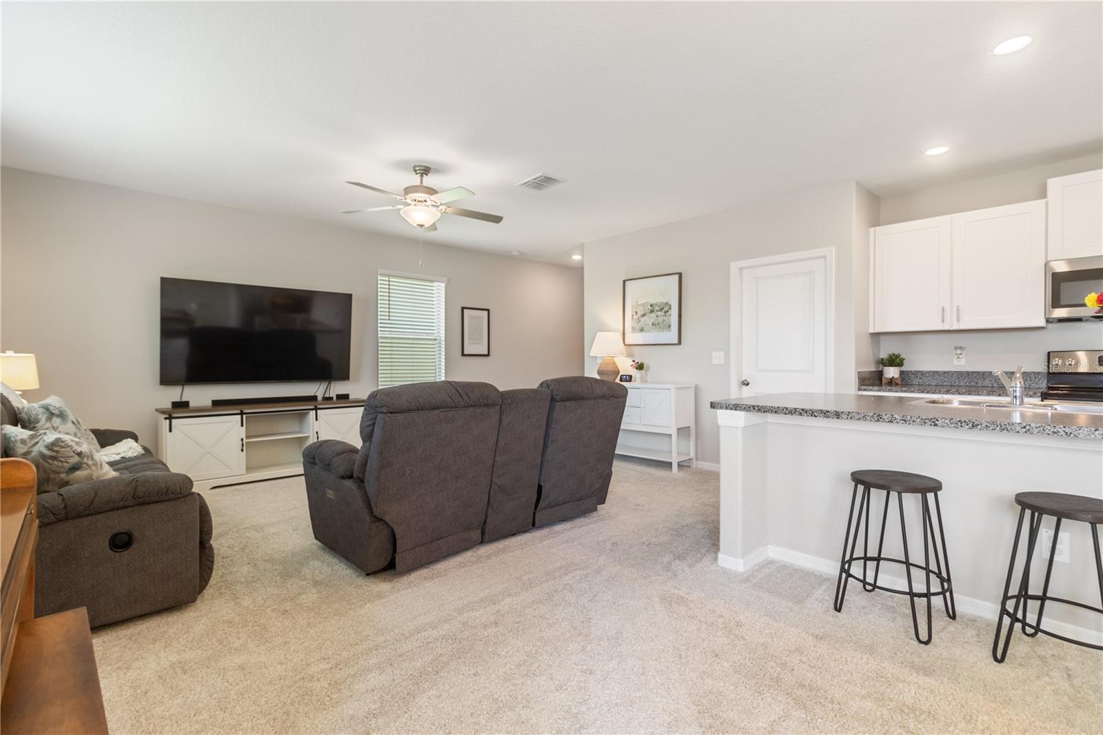 Image 19 of 42 For 6180 Spring Crayfish Avenue