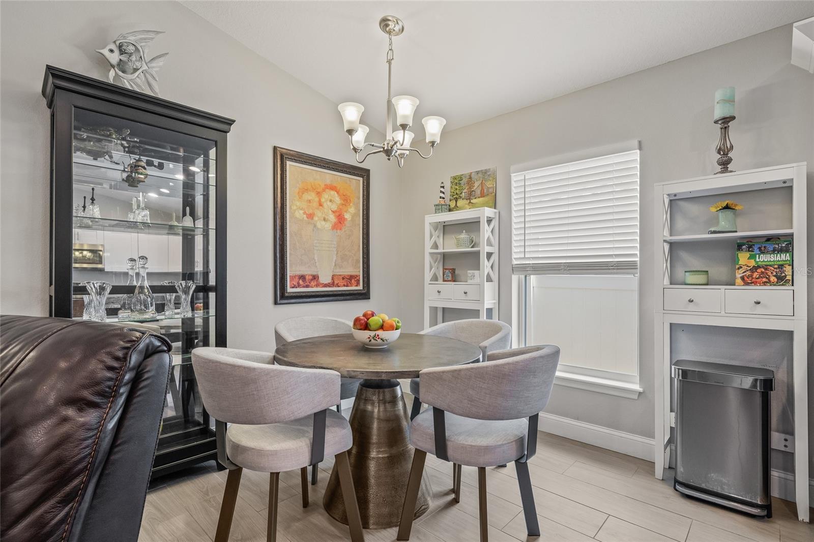 Listing photo id 9 for 6741 51st Way N