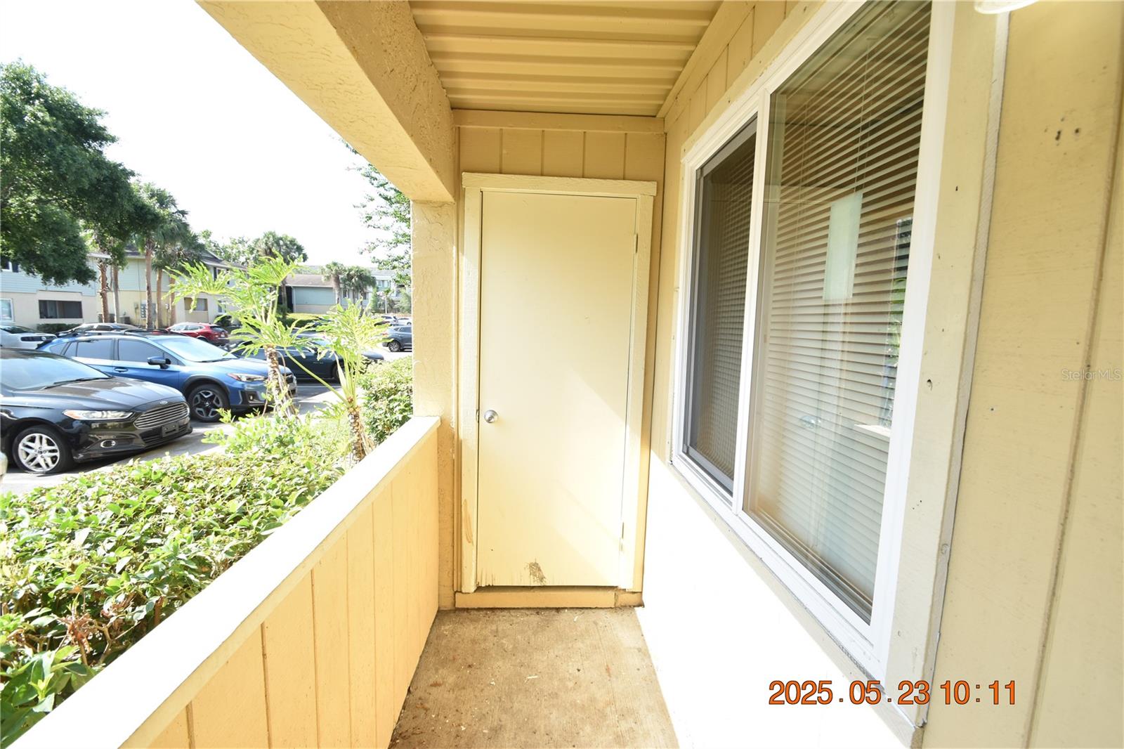 Image 5 of 33 For 228 Thorn Tree Place 228