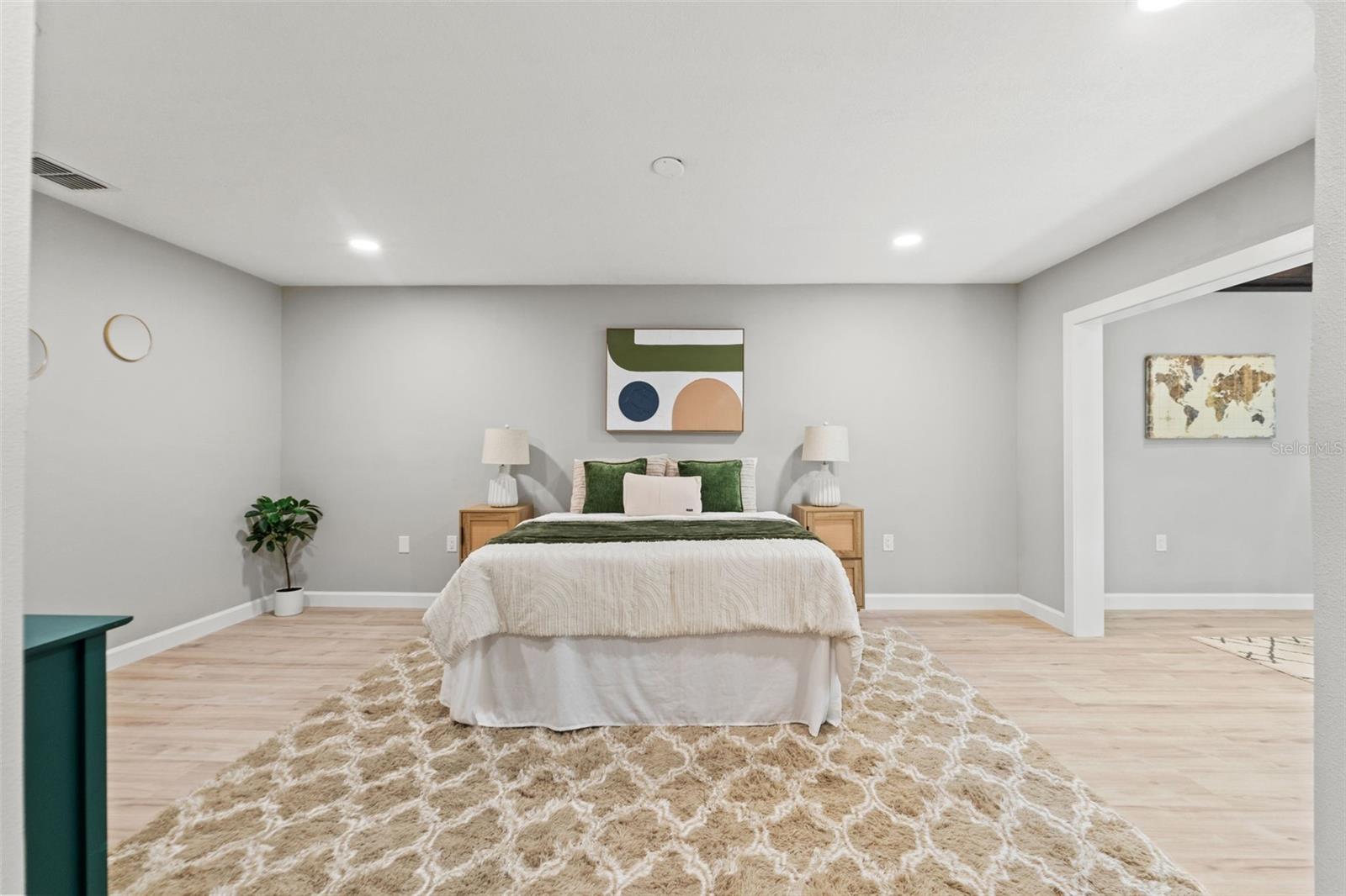 Image 17 of 40 For 4012 Marine Parkway