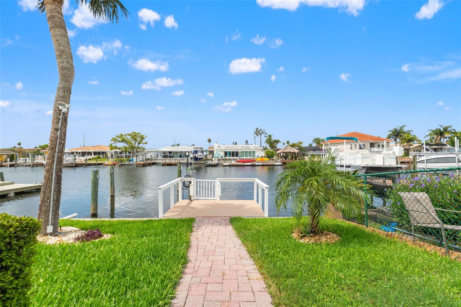 Image 33 of 40 For 4012 Marine Parkway