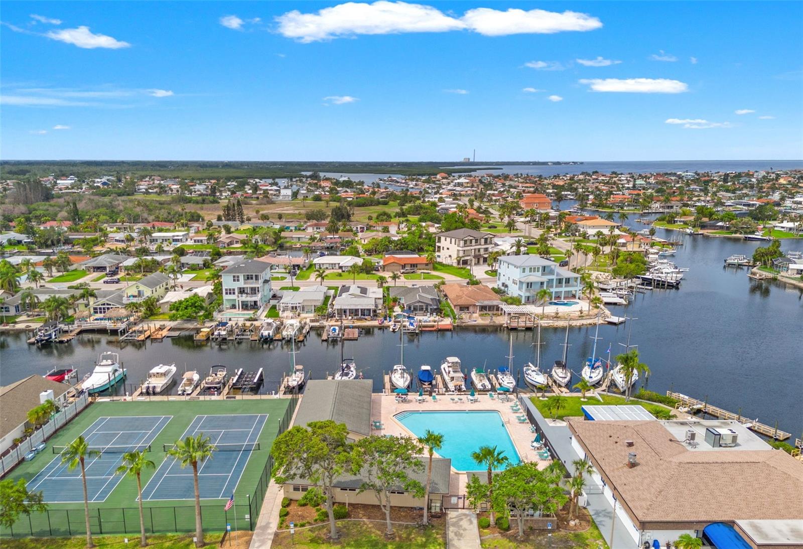 Image 37 of 40 For 4012 Marine Parkway