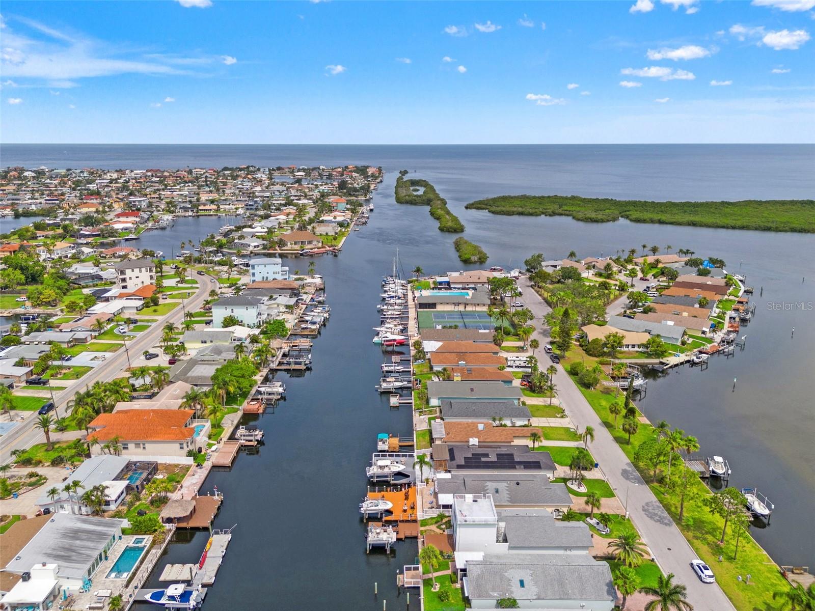 Image 4 of 40 For 4012 Marine Parkway