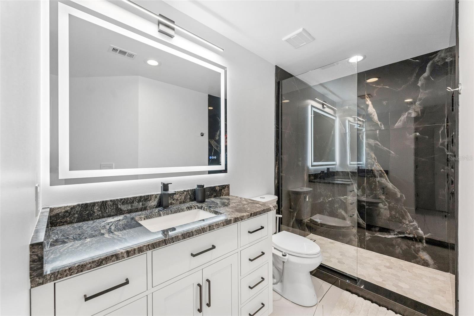 Image 15 of 55 For 777 Ashley Drive 1506