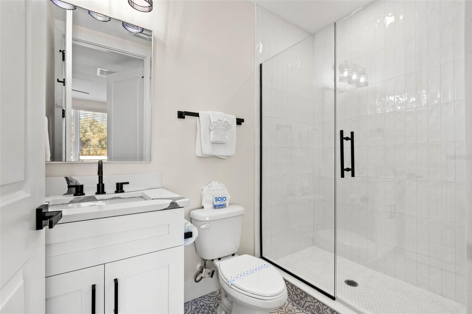 Image 22 of 29 For 121 Warren Avenue 4
