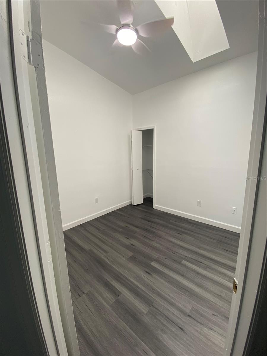 Image 19 of 25 For 8708 Cobbler Place