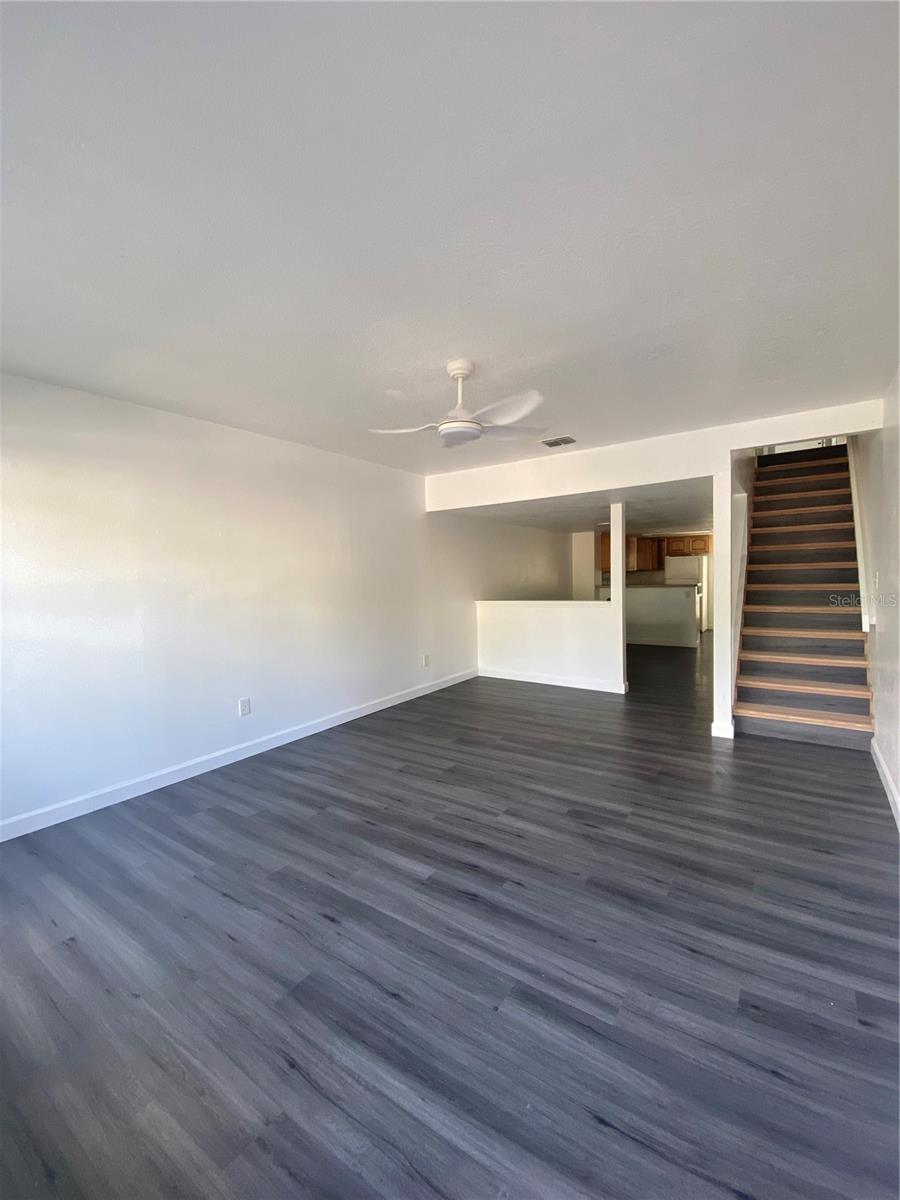 Image 21 of 25 For 8708 Cobbler Place