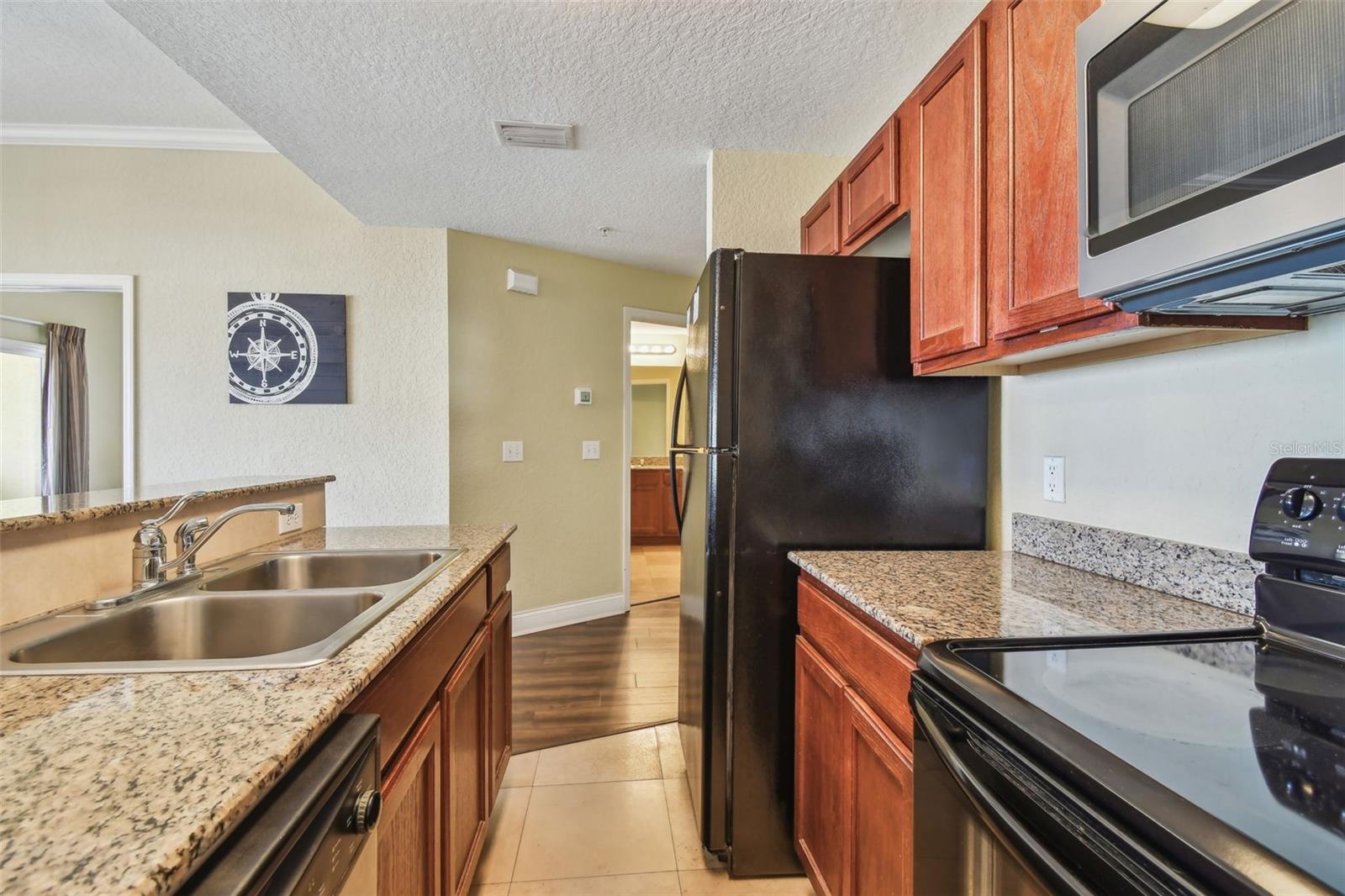 Image 11 of 47 For 10315 Gulf Boulevard 302
