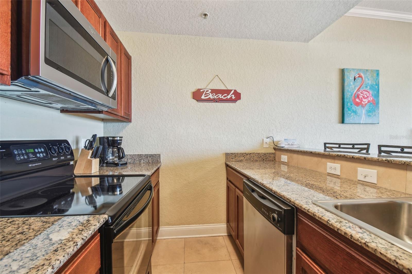 Image 12 of 47 For 10315 Gulf Boulevard 302