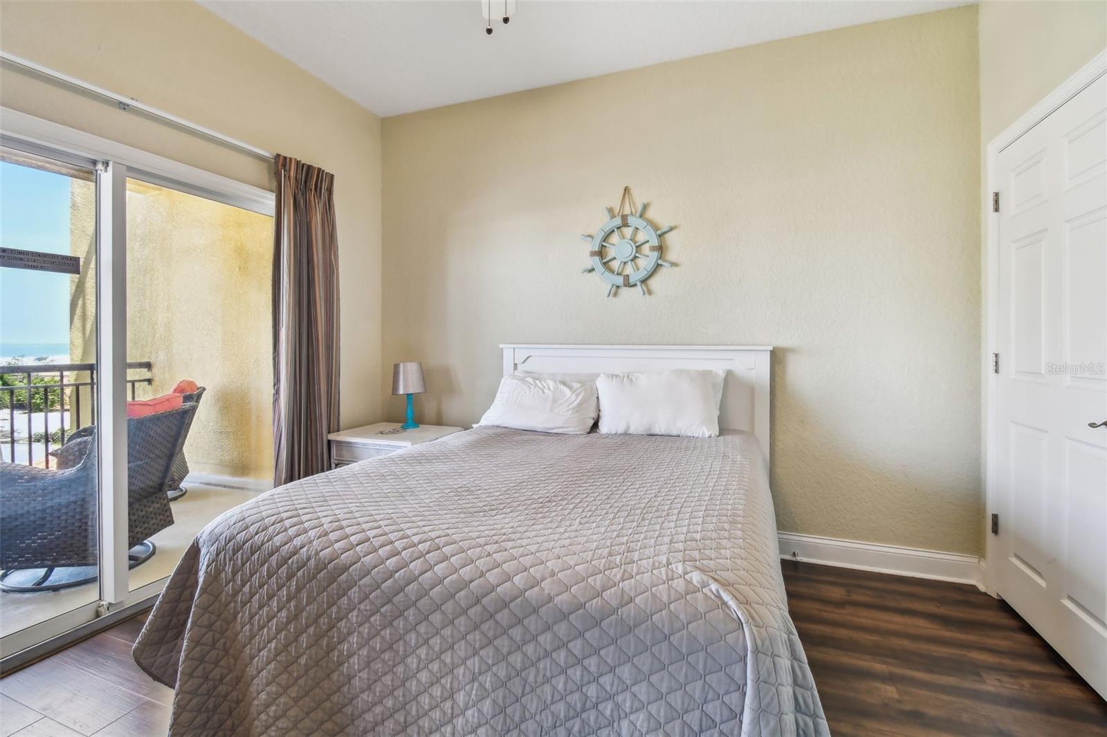 Image 25 of 47 For 10315 Gulf Boulevard 302