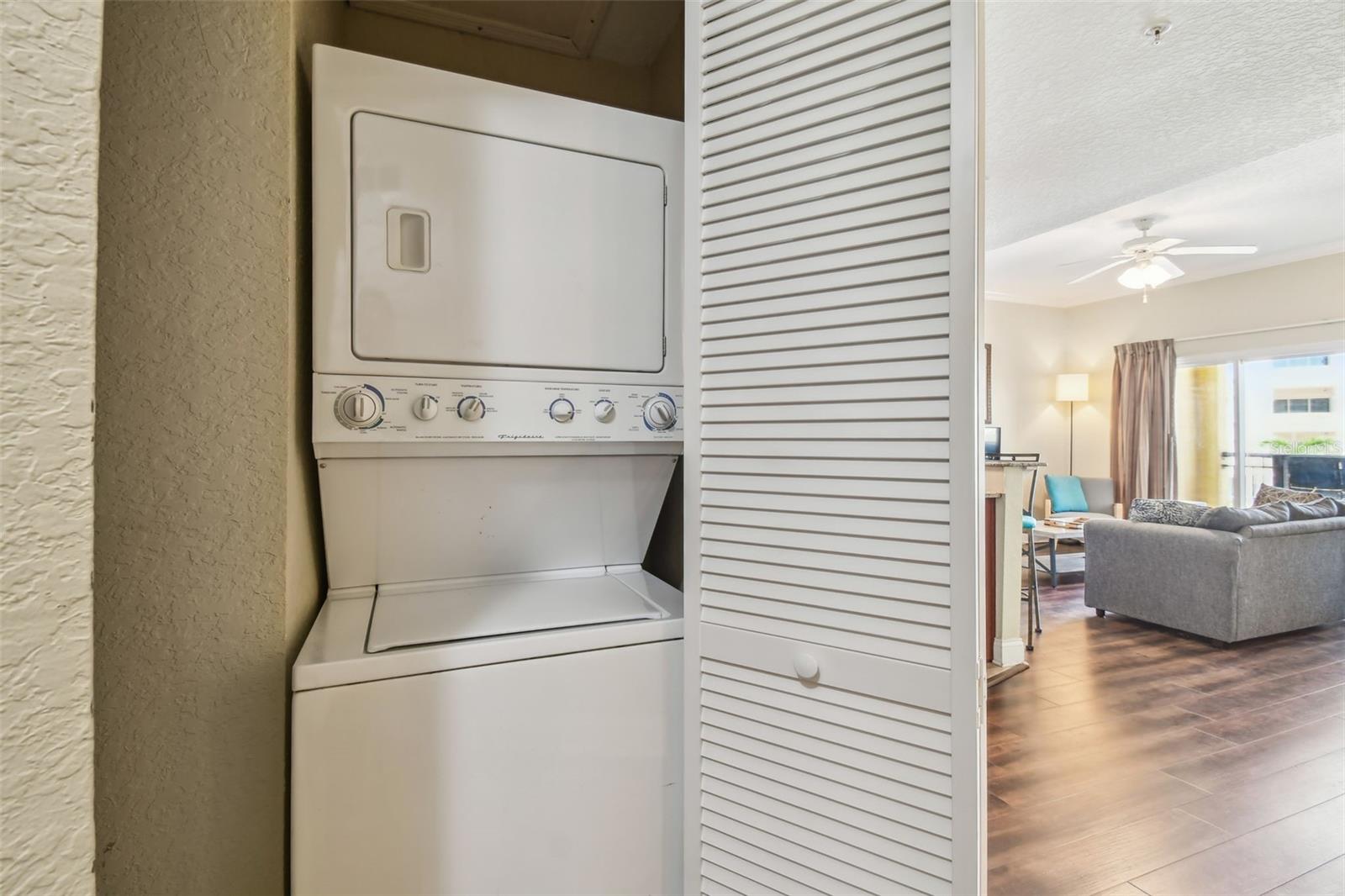 Image 29 of 47 For 10315 Gulf Boulevard 302