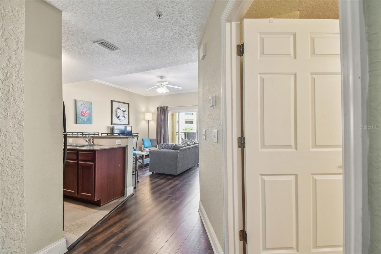 Image 5 of 47 For 10315 Gulf Boulevard 302