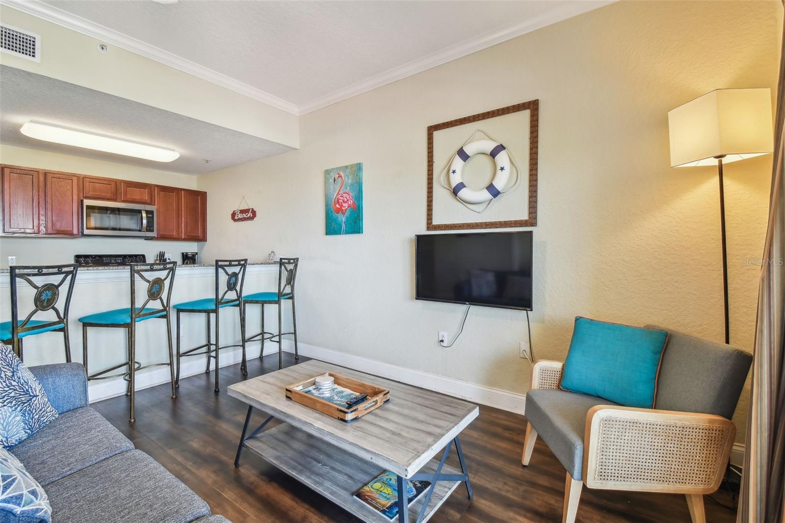 Image 8 of 47 For 10315 Gulf Boulevard 302