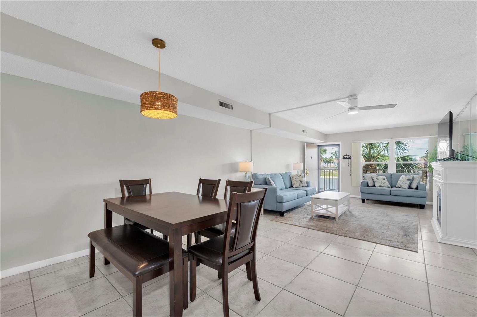Image 11 of 27 For 6400 46th Avenue N 203