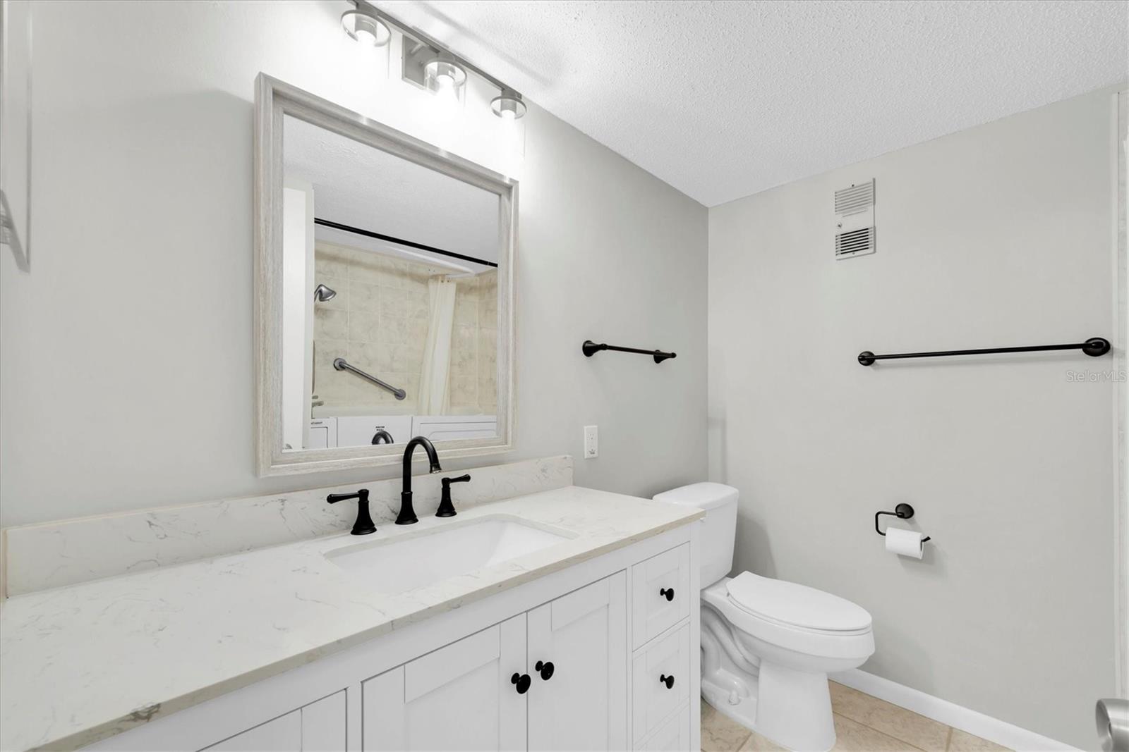 Image 20 of 27 For 6400 46th Avenue N 203