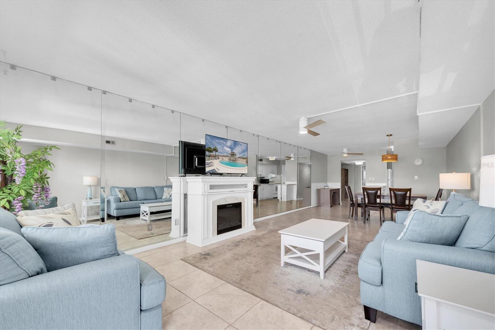 Image 6 of 27 For 6400 46th Avenue N 203