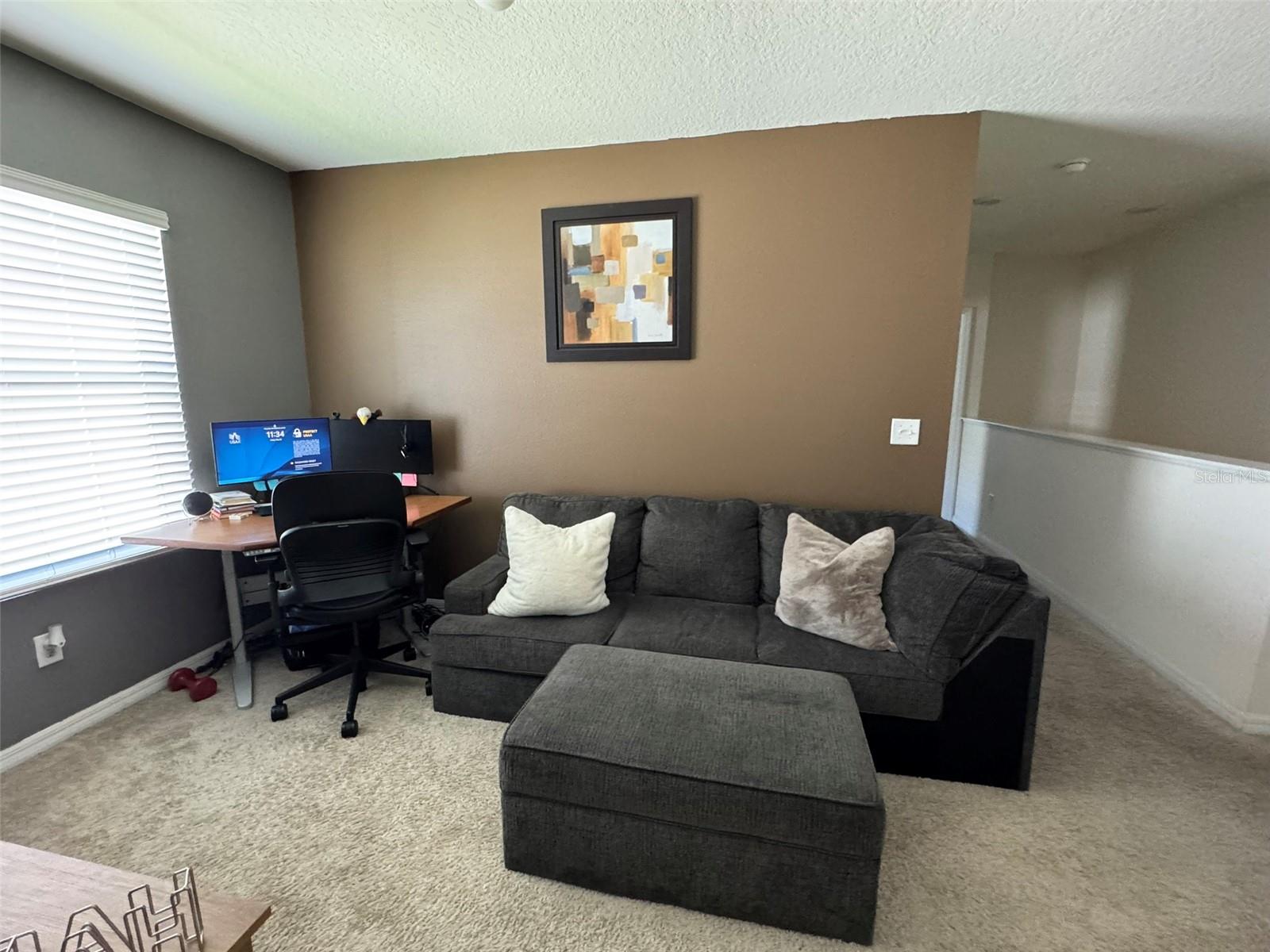 Listing photo id 21 for 821 Lucent Sands Court