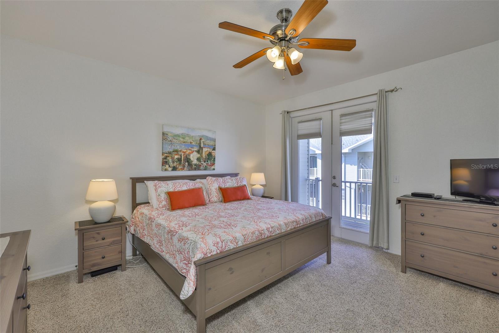 Listing photo id 17 for Address Not Provided
