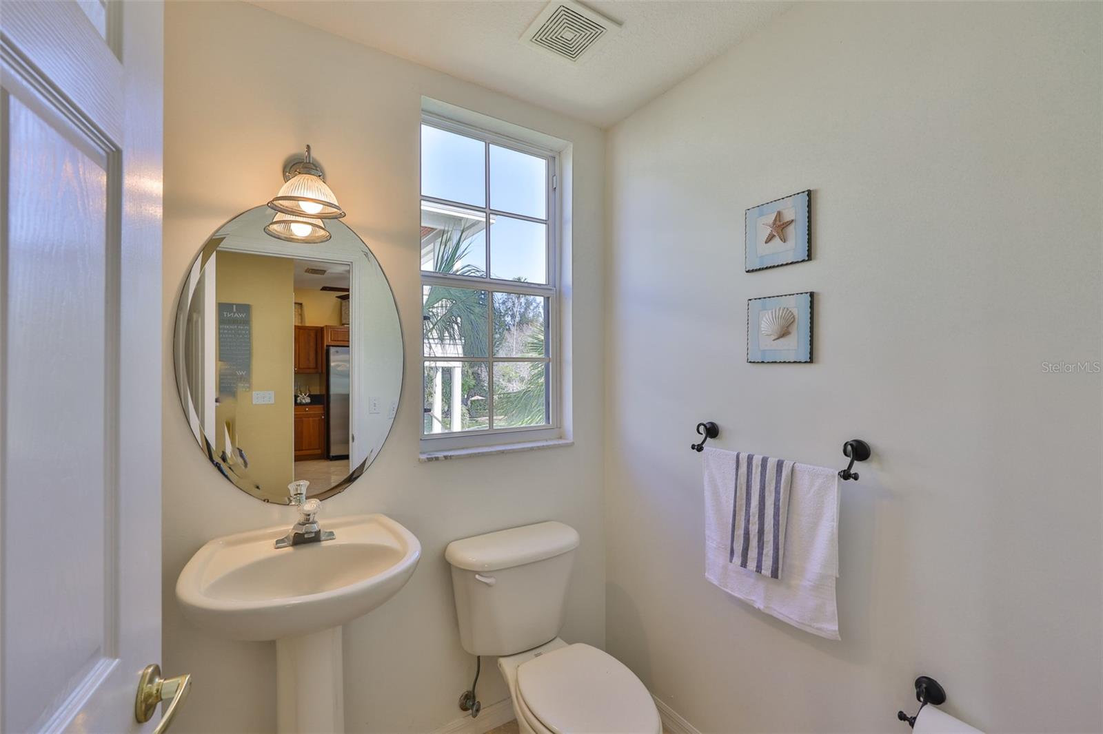 Listing photo id 22 for Address Not Provided