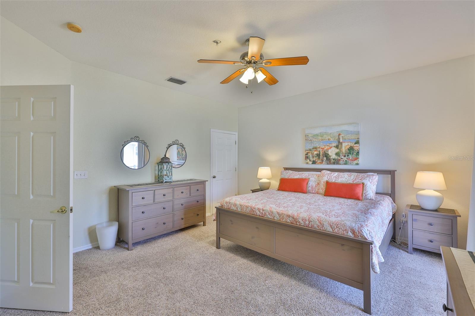 Listing photo id 25 for Address Not Provided
