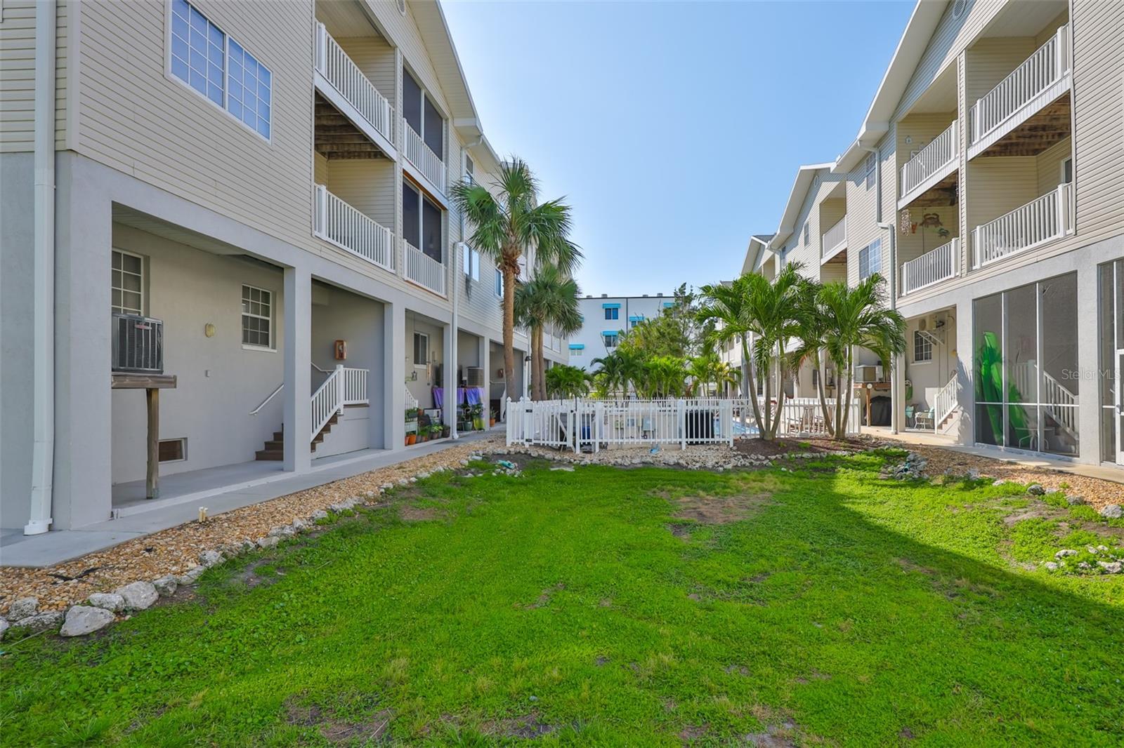 Listing photo id 47 for Address Not Provided