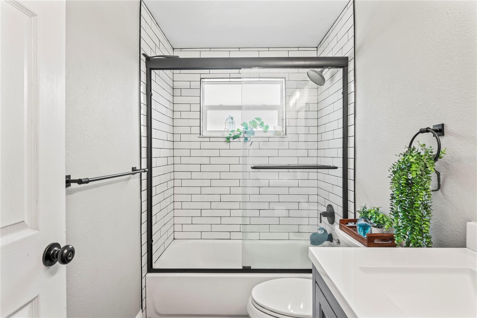 Image 16 of 26 For 6137 Halifax Drive