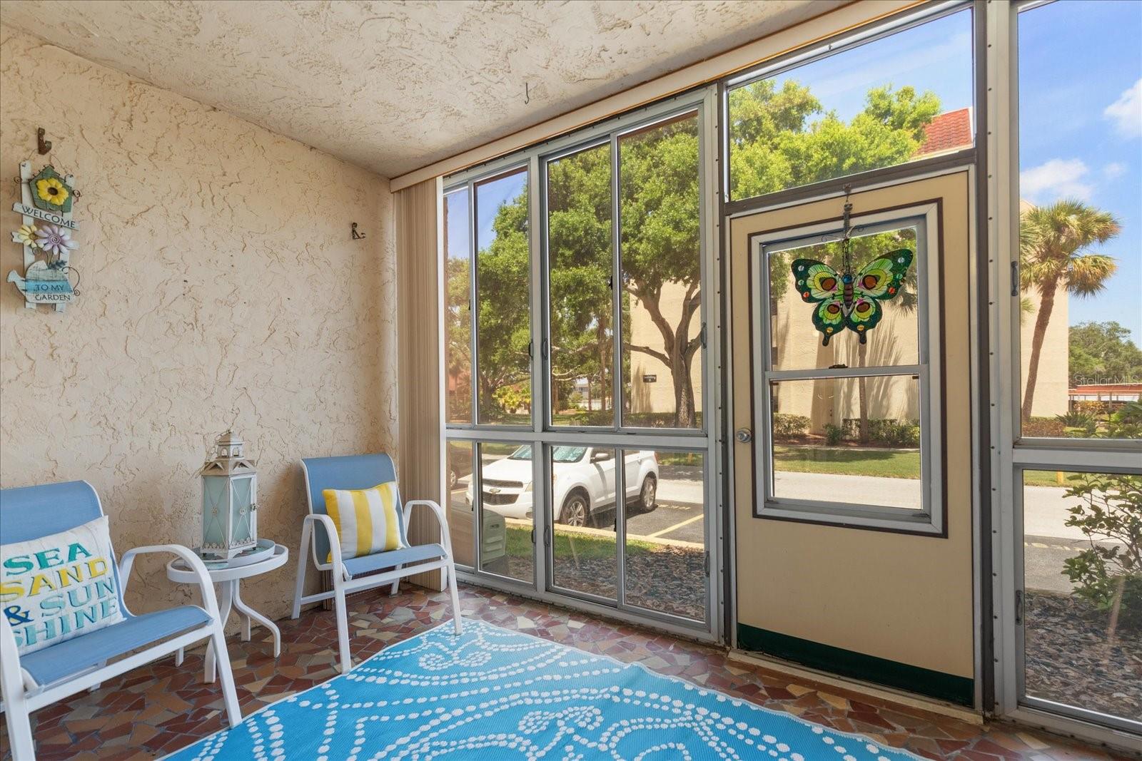 Image 7 of 35 For 11485 Oakhurst Road 200-101