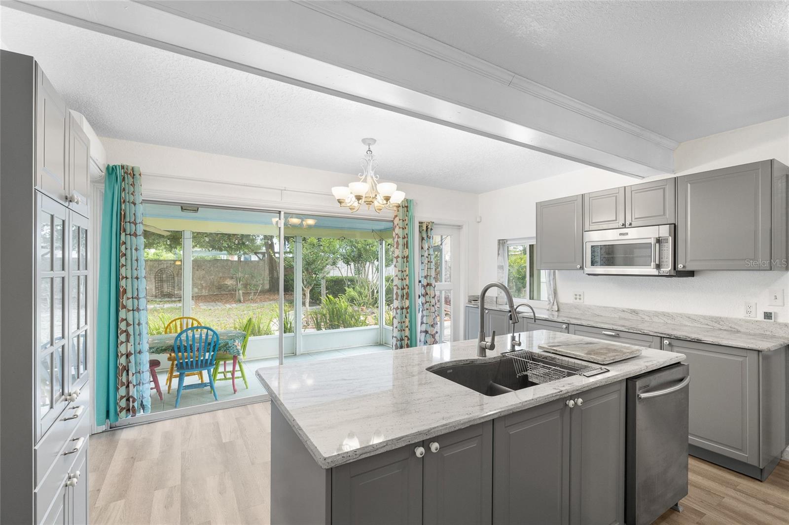 Image 10 of 42 For 1226 9th Avenue