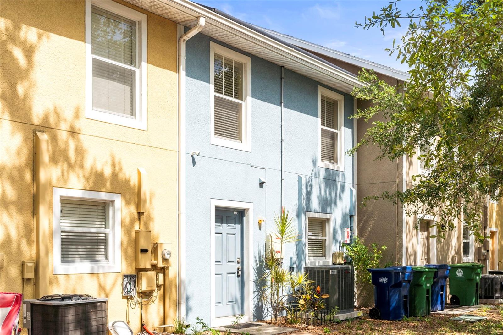 Listing photo id 21 for 7703 Branch Avenue