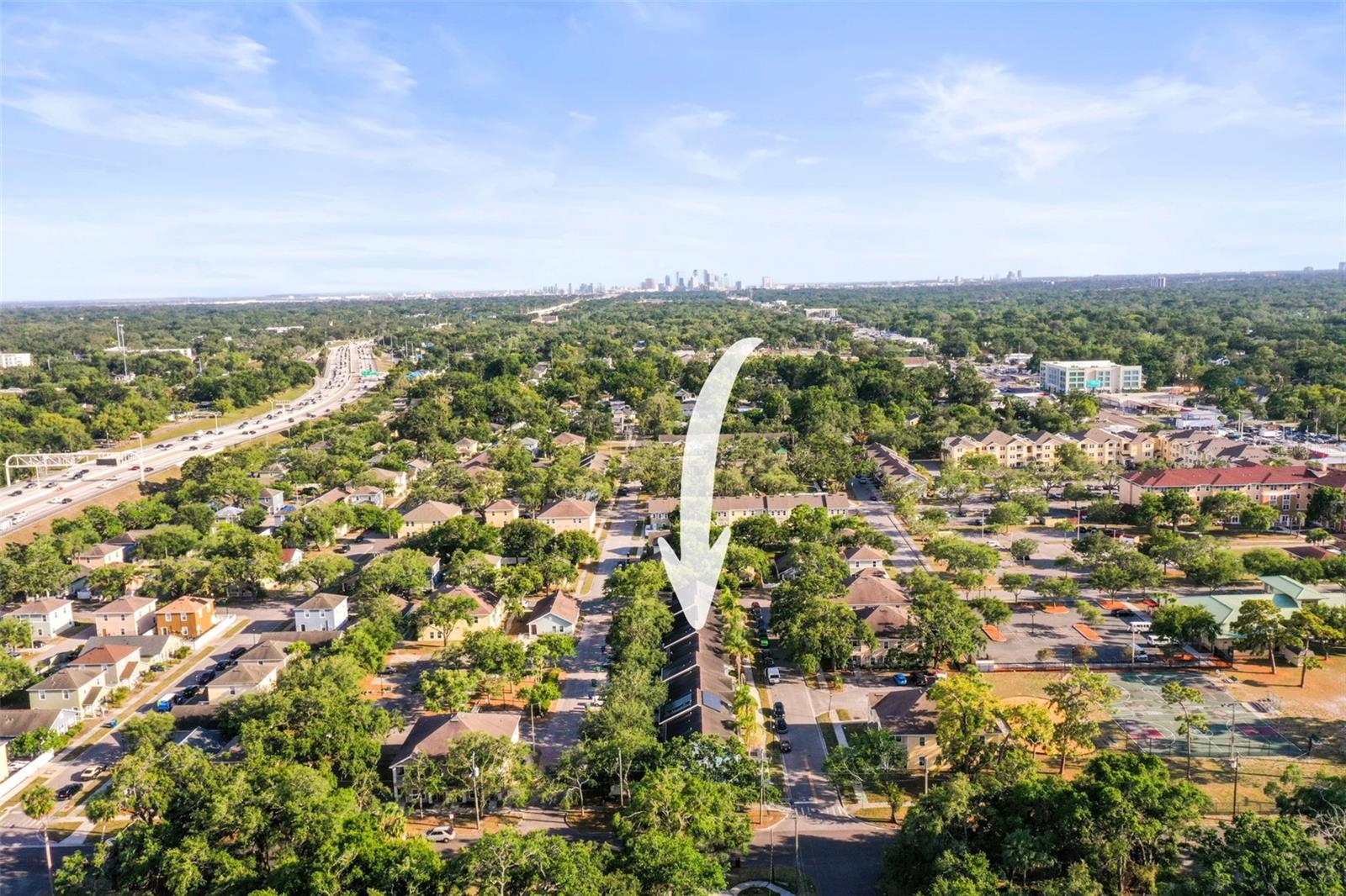 Listing photo id 29 for 7703 Branch Avenue
