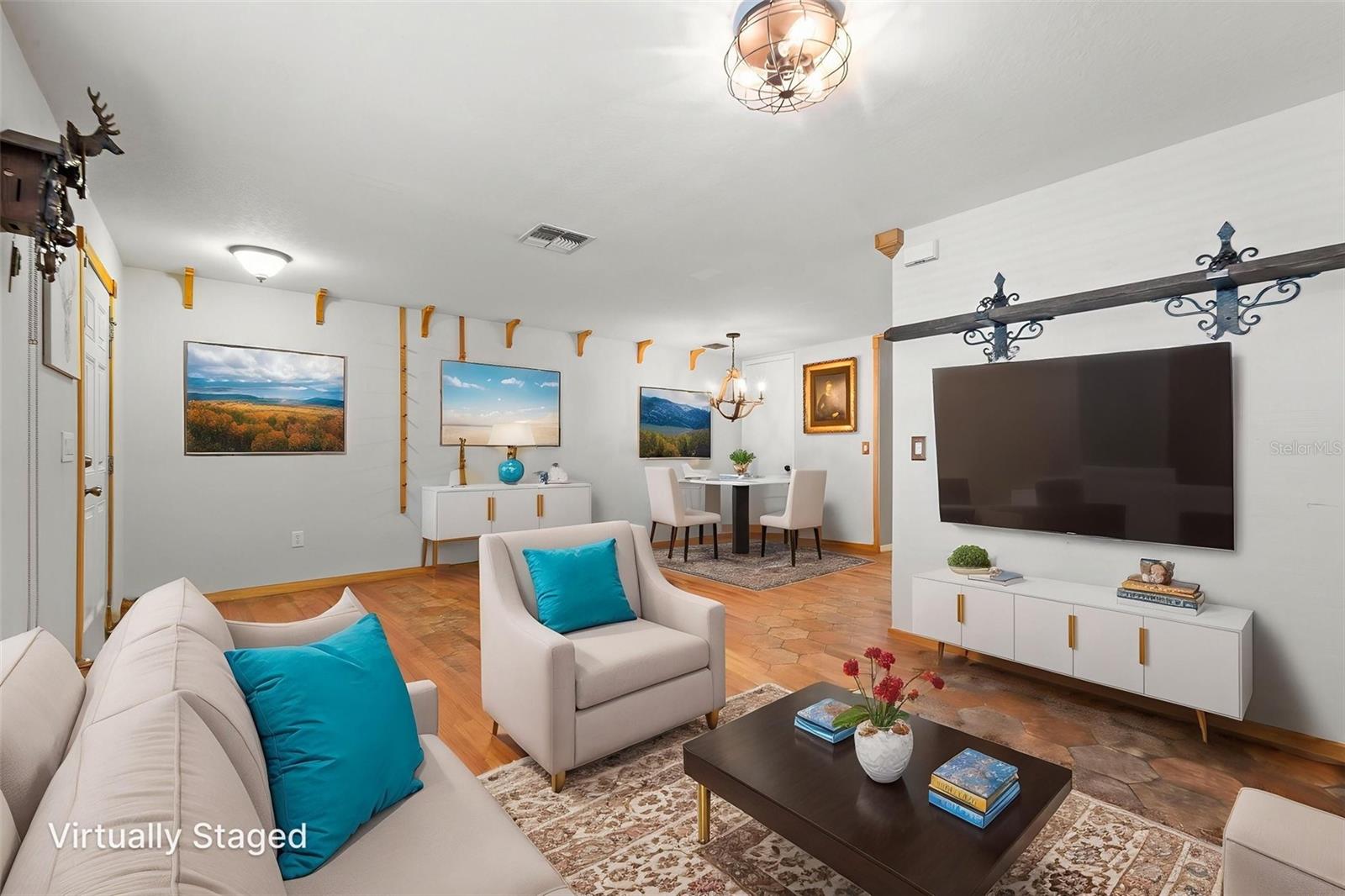 Listing photo id 2 for 7703 Branch Avenue