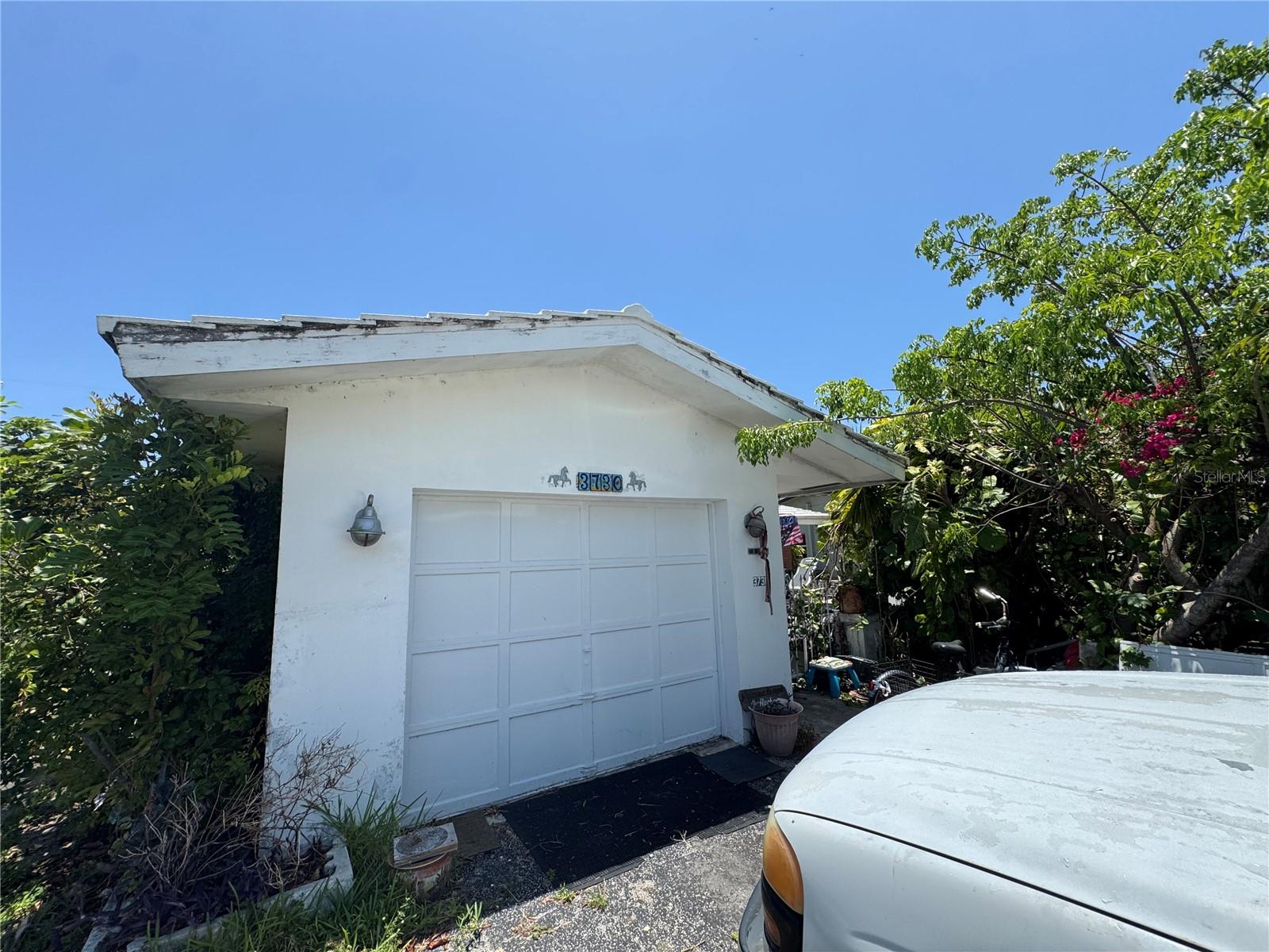 Image 2 of 32 For 3730 17th Avenue