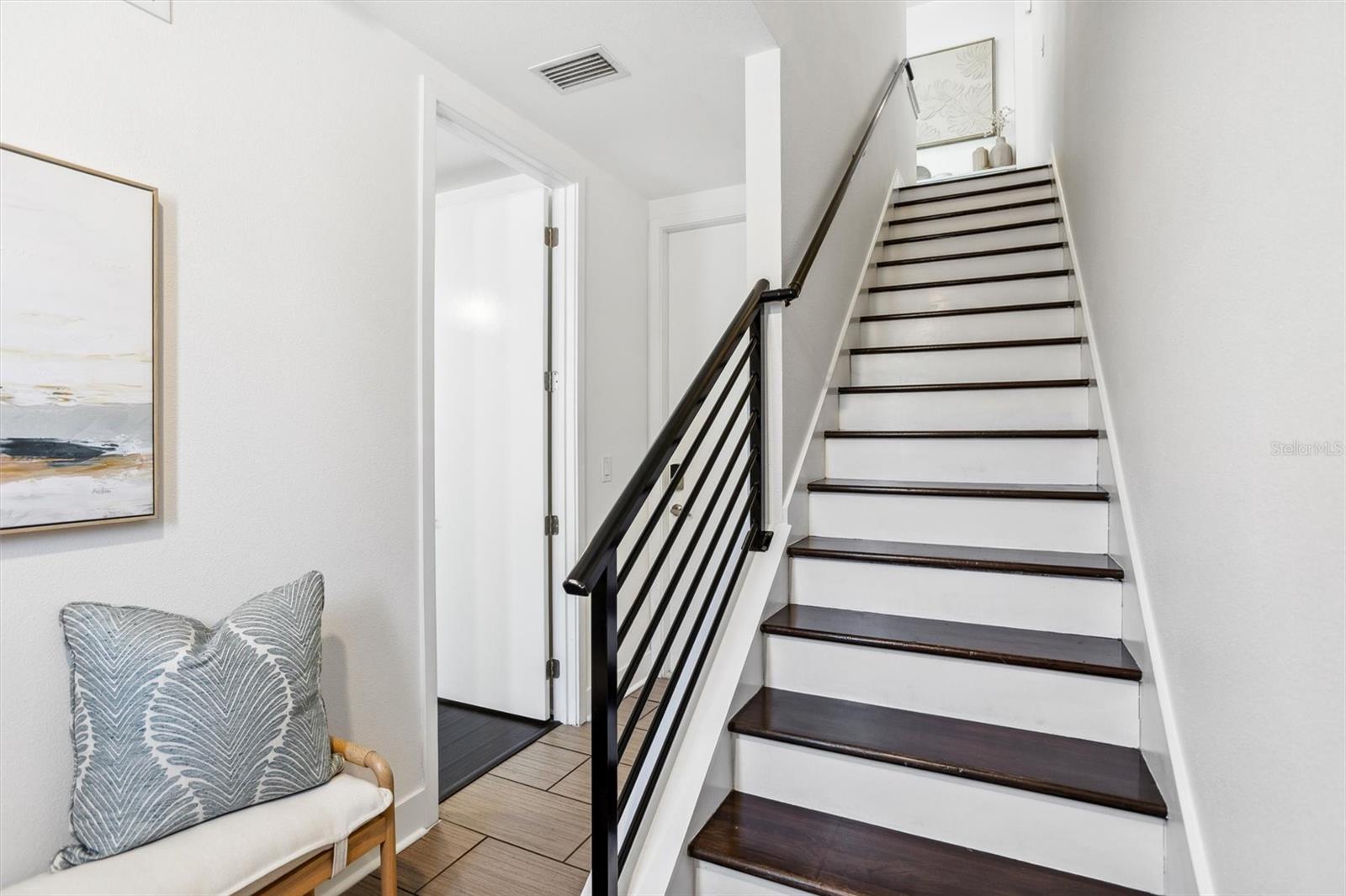 Image 10 of 48 For 820 2nd Avenue N