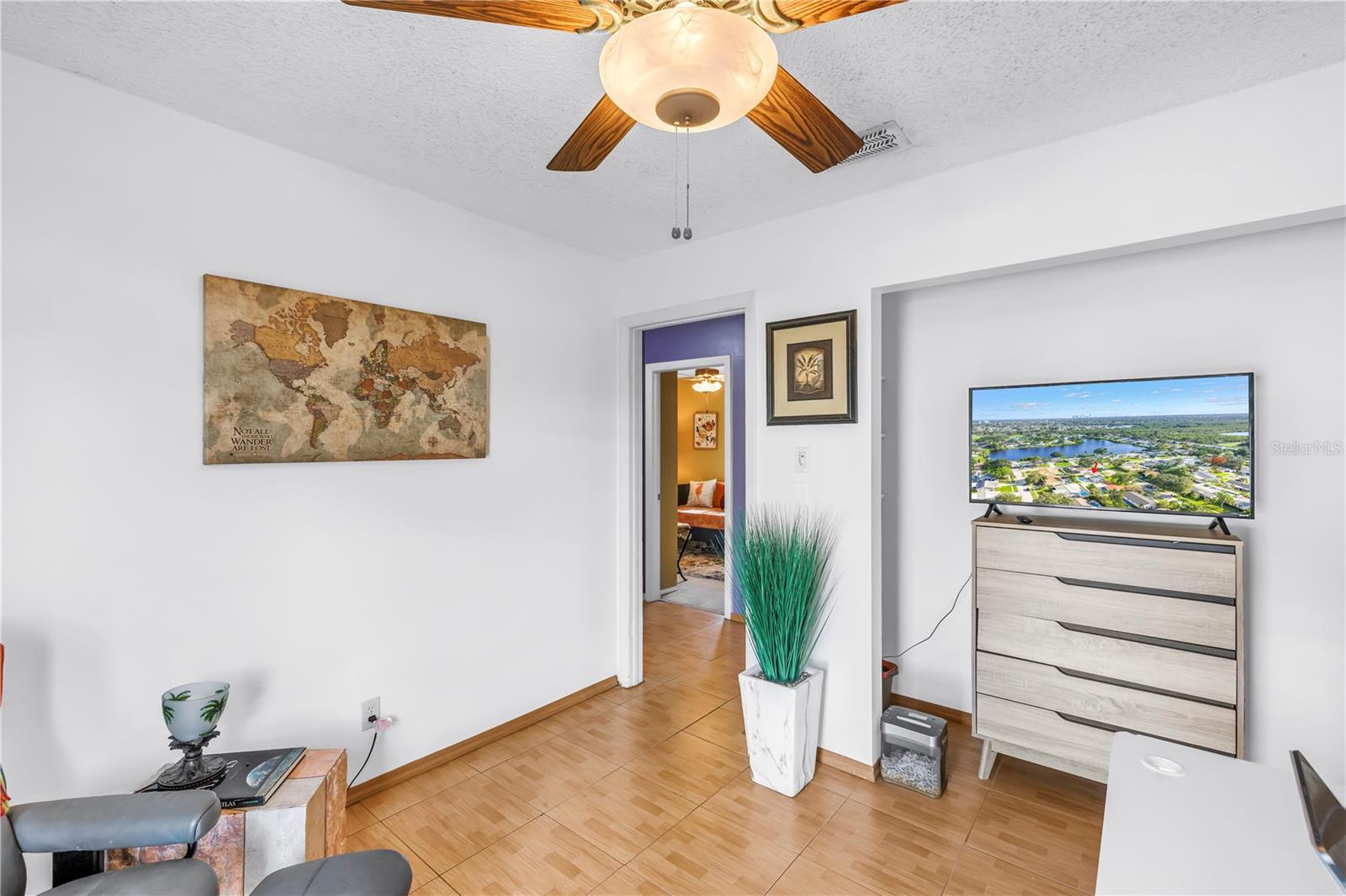 Image 37 of 50 For 5925 18th Street Ne