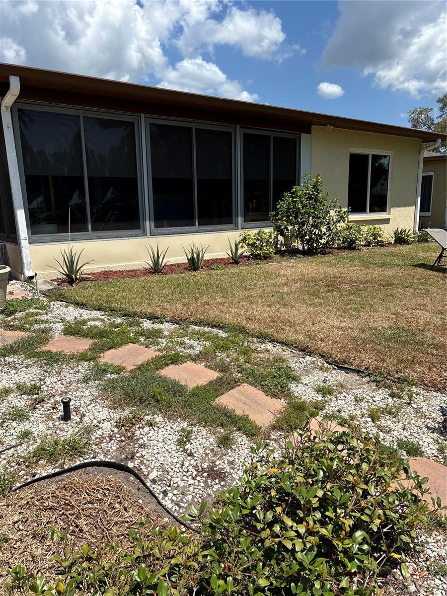 Image 3 of 8 For 10531 Meadow Hill Drive