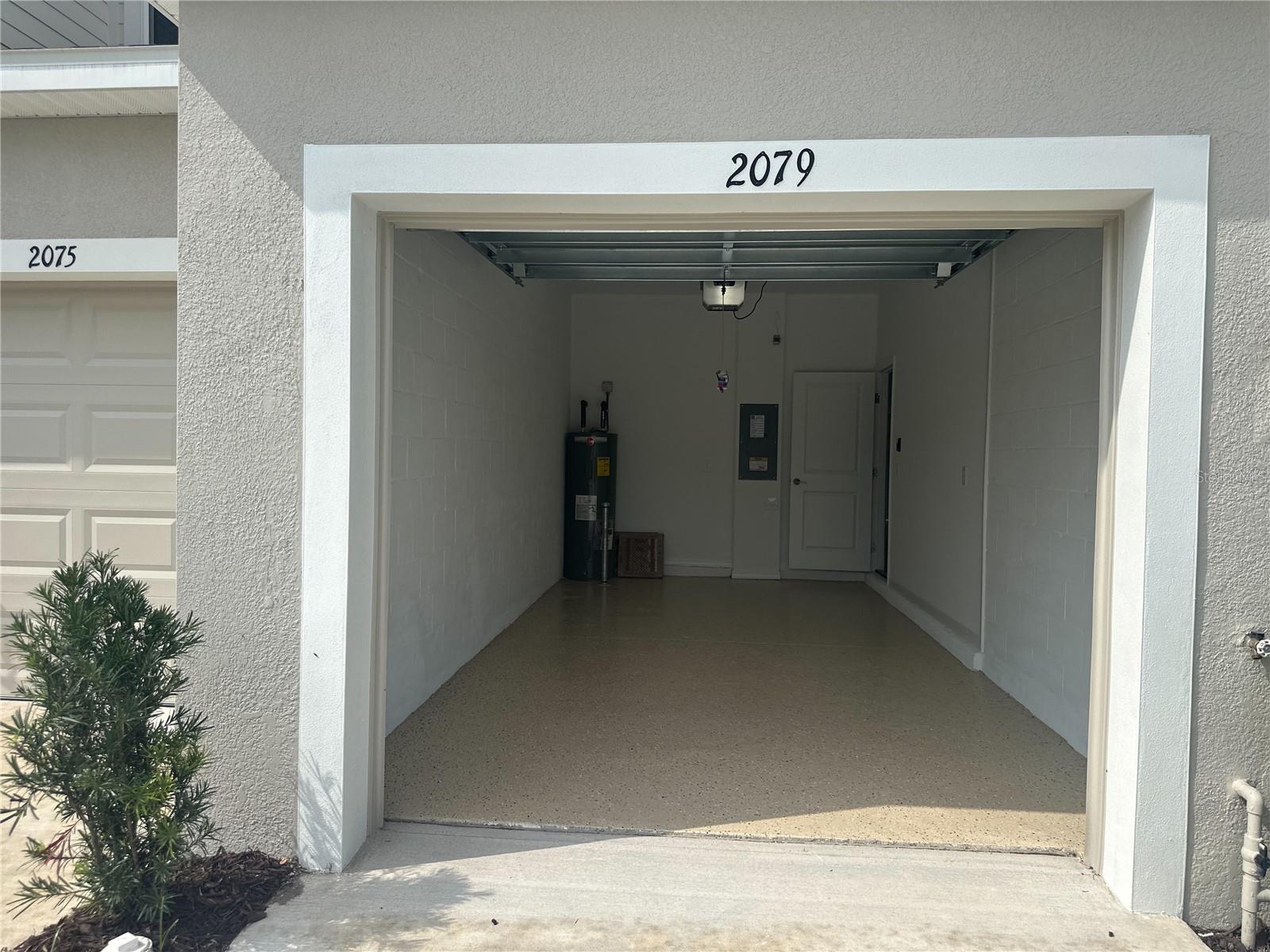 Image 41 of 46 For 2079 Hallier Cove